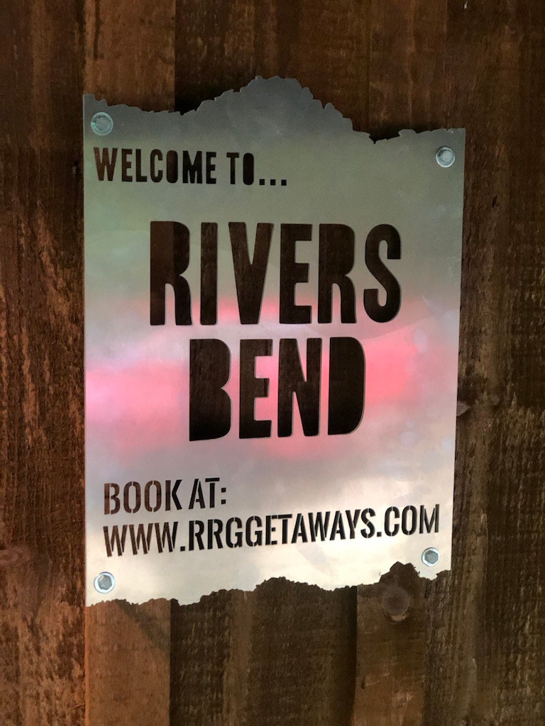 Rivers Bend | RRG |热水浴缸！