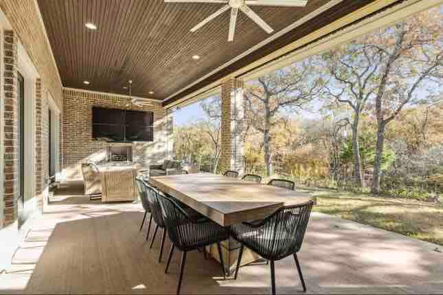 Luxury Million Dollar Estate near Dallas sleeps 22