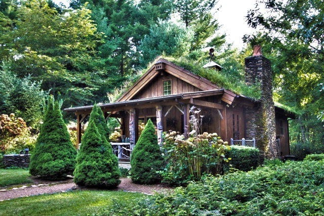 The Enchanted Cottage - Near Floyd