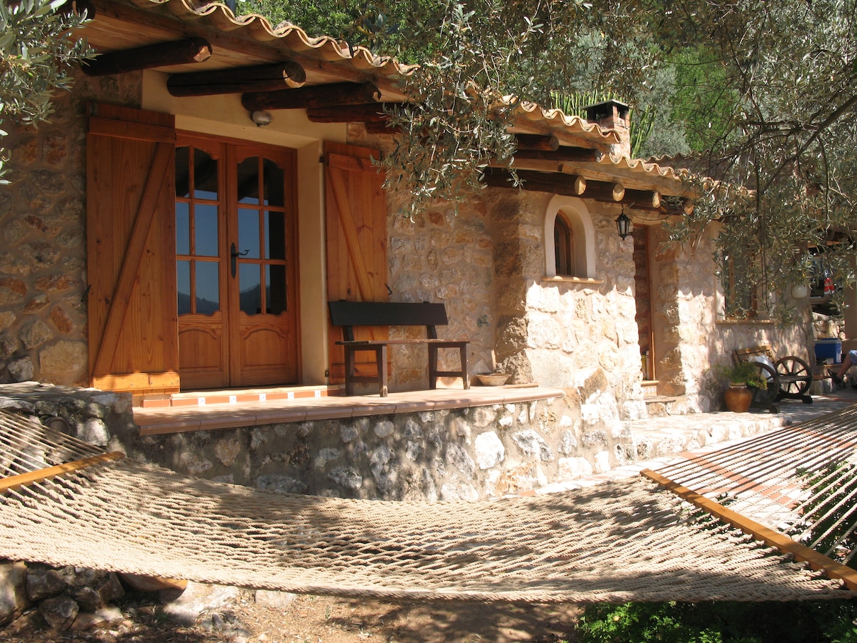 Biniaraix Mallorca, Ecological Mountain Cabin