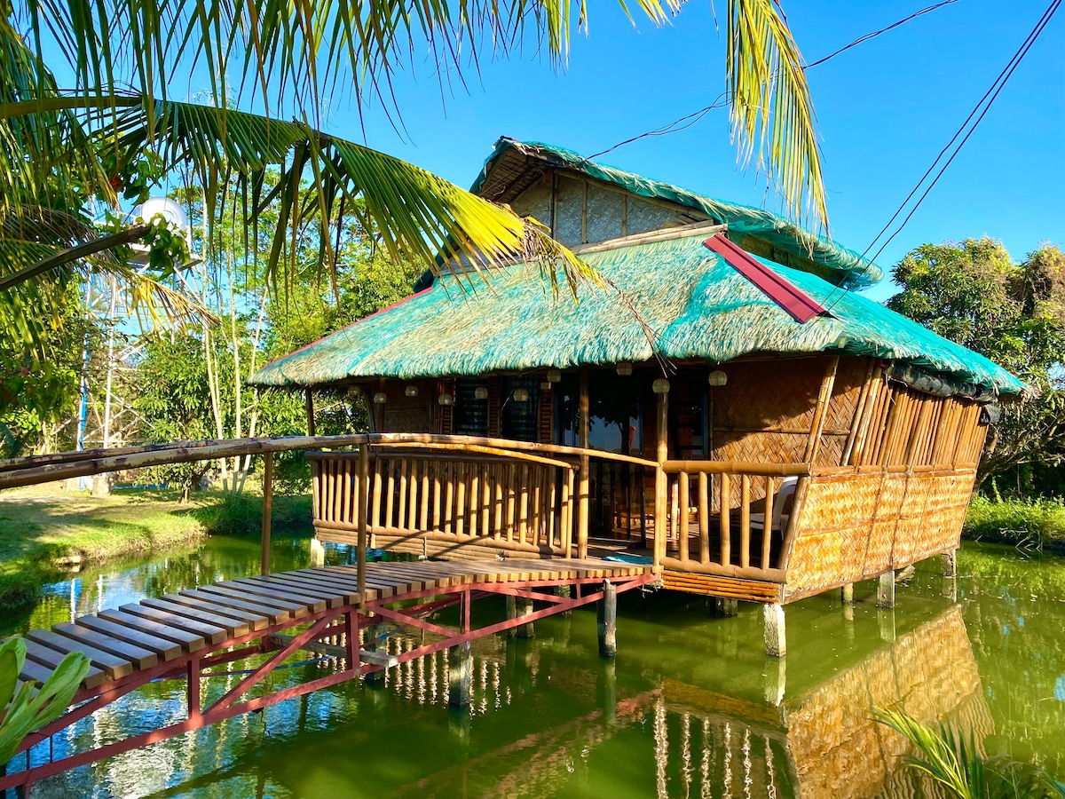 Bahay-Kubo staycation