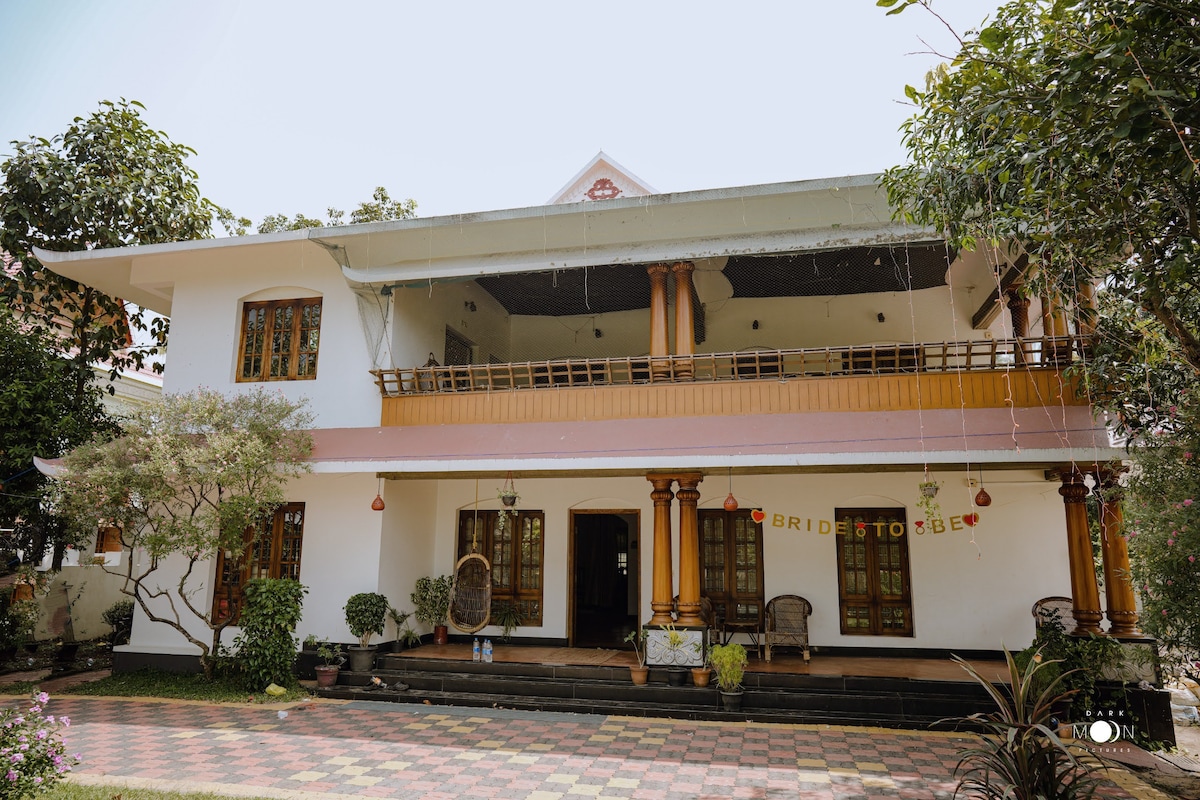 Fool's Paradise Hotel Alleppey