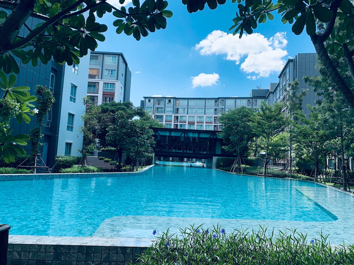 air purifier豪华两房poolview 2 BR Dcondo Ping 3mins CF