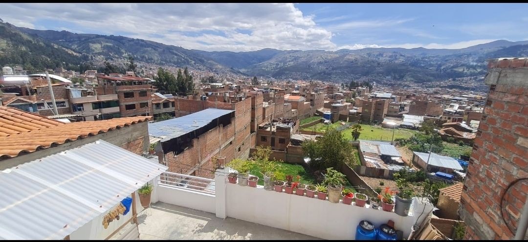 Habitación matrimonial con baño privado