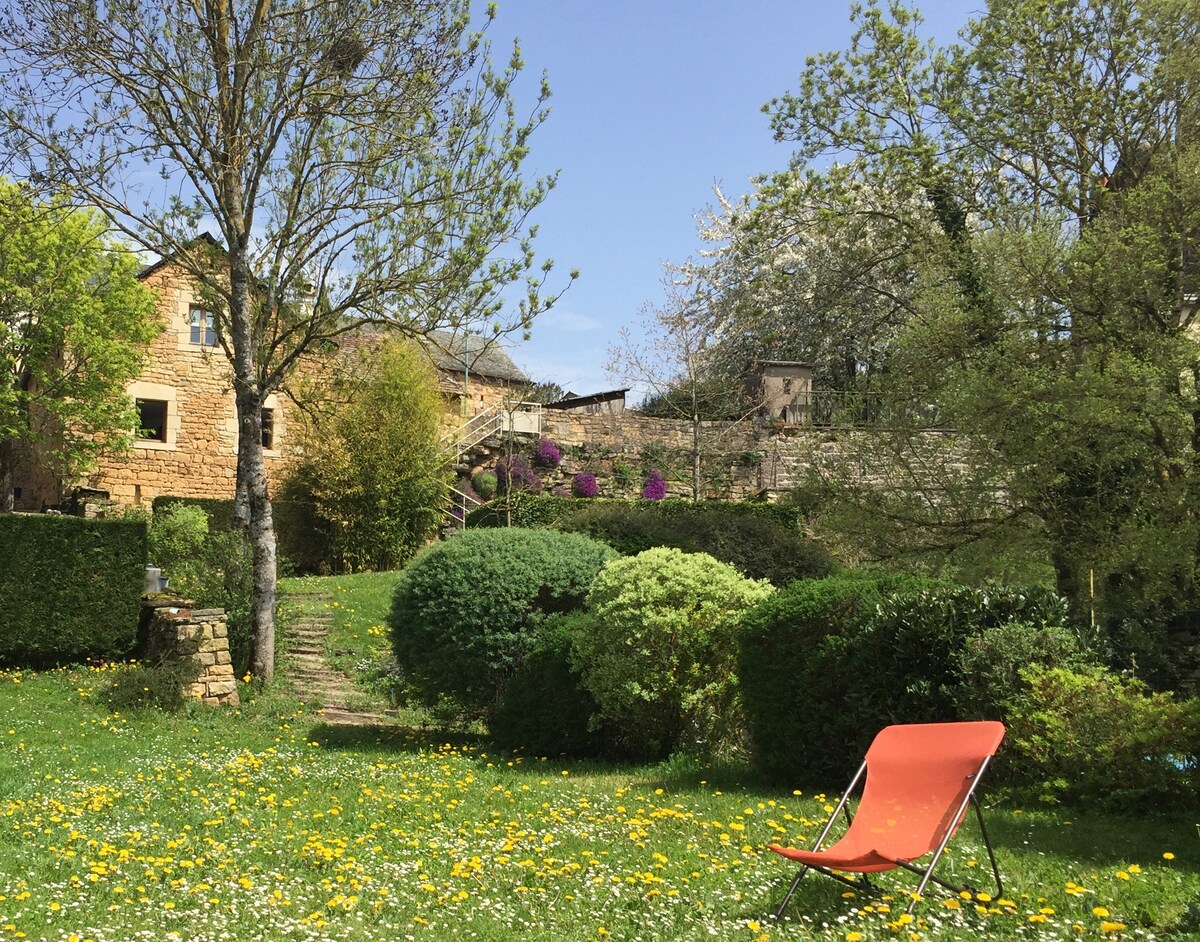 Maison individuelle de caractère avec piscine