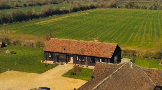 Detached rural smallholding in Wiltshire village