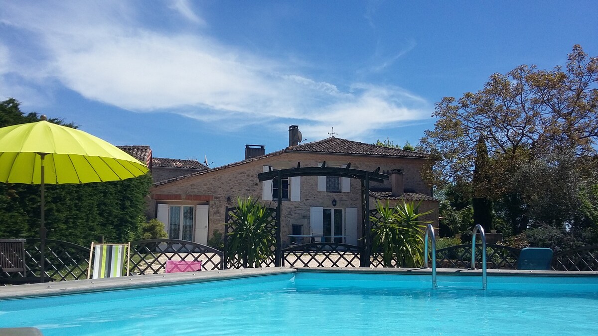 Gîte**** 8 pers piscine Clé Verte près St Emilion