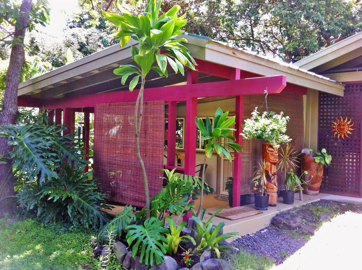 Romantic Tropical Cottage