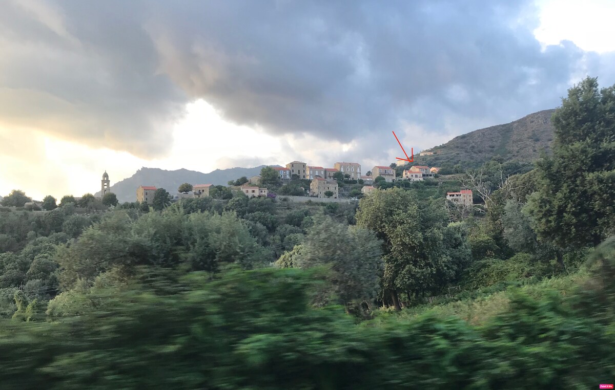 Belle maison Corse à la montagne et près de la mer