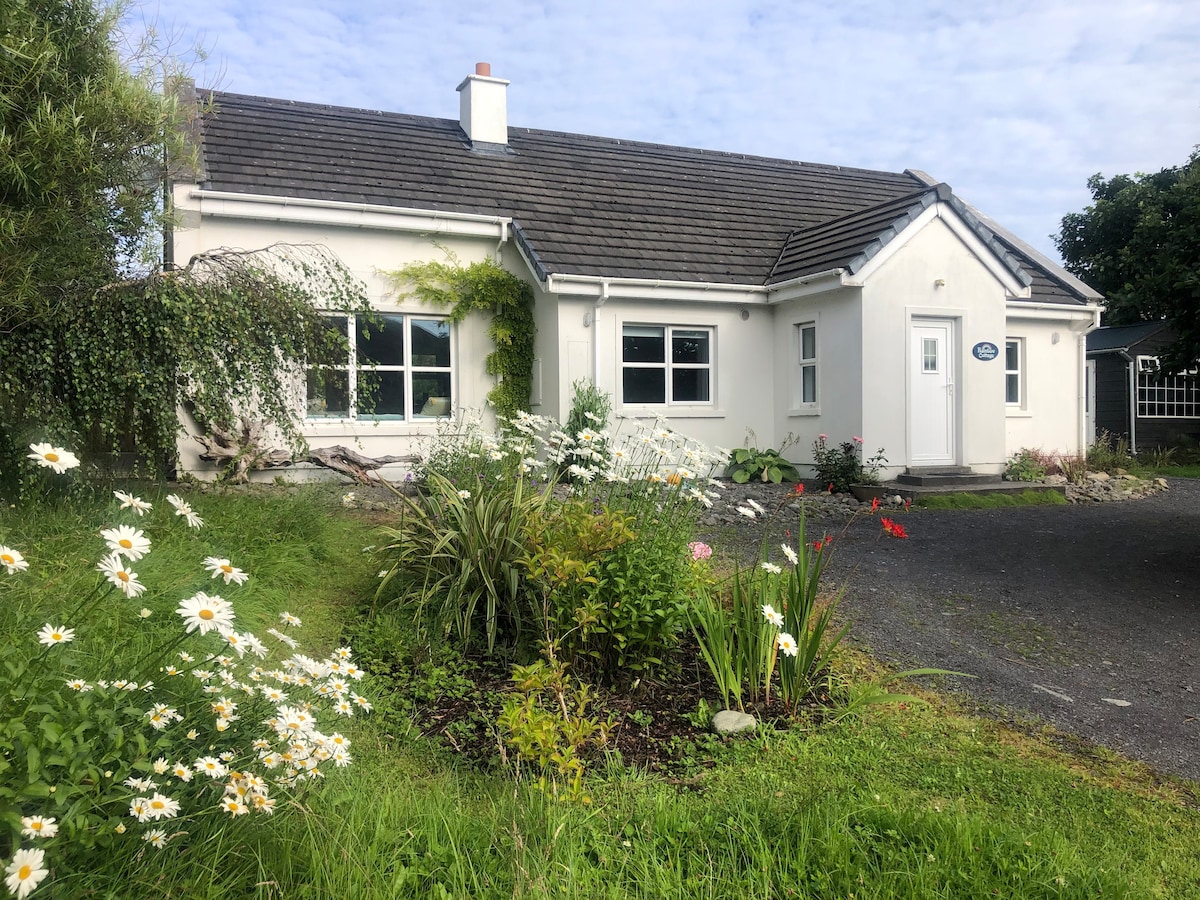 Lovely cottage in perfect coastal setting