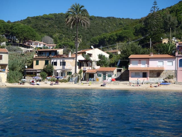 Porto Ferraio的民宿