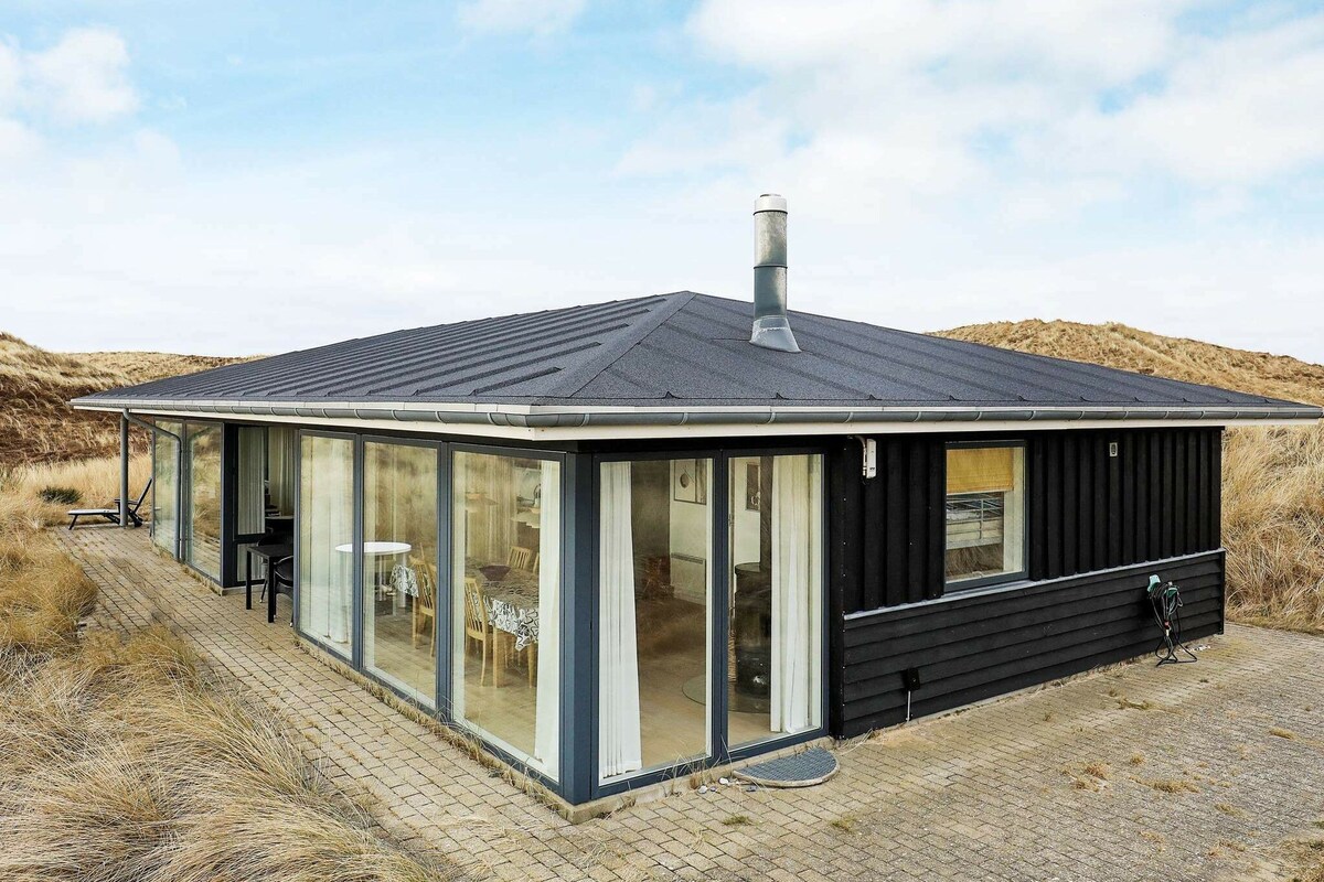 10 person holiday home in hvide sande