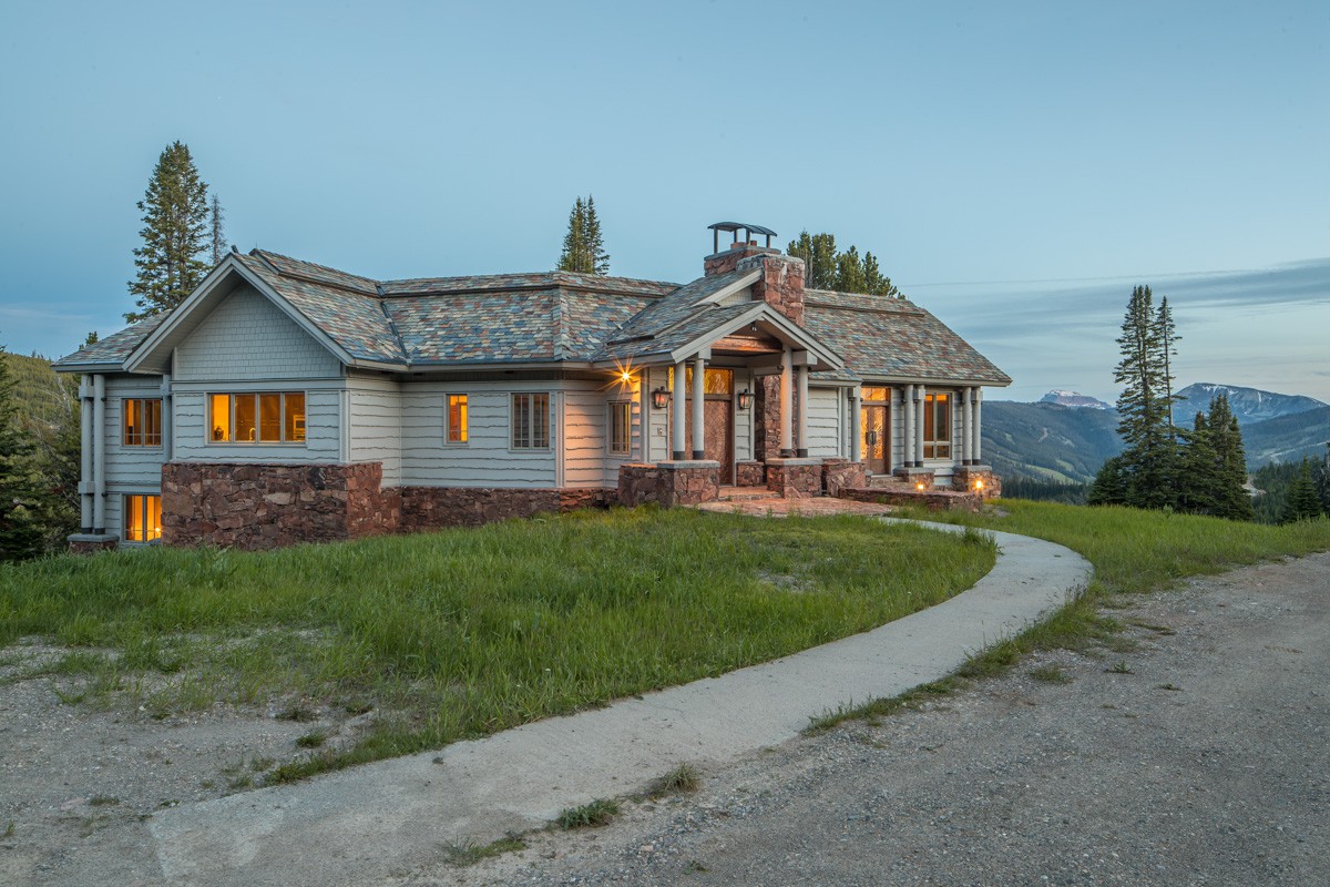 Beehive Basin Chalet