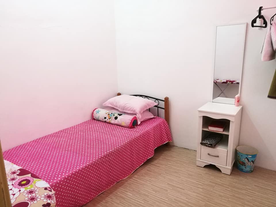 BAYU HOMESTAY MANTIN ，安静舒适