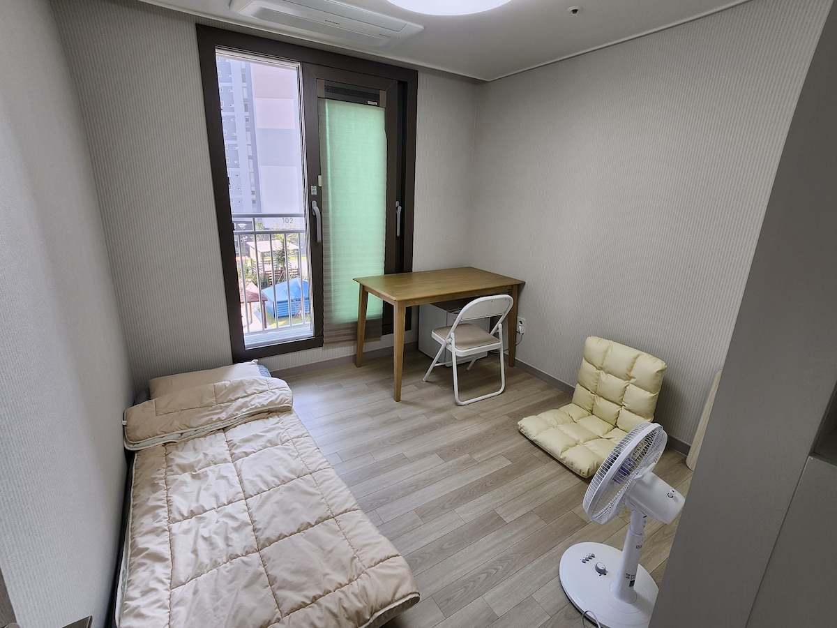 김량장역, 명지대역 근처 깔끔한 아파트 개인실