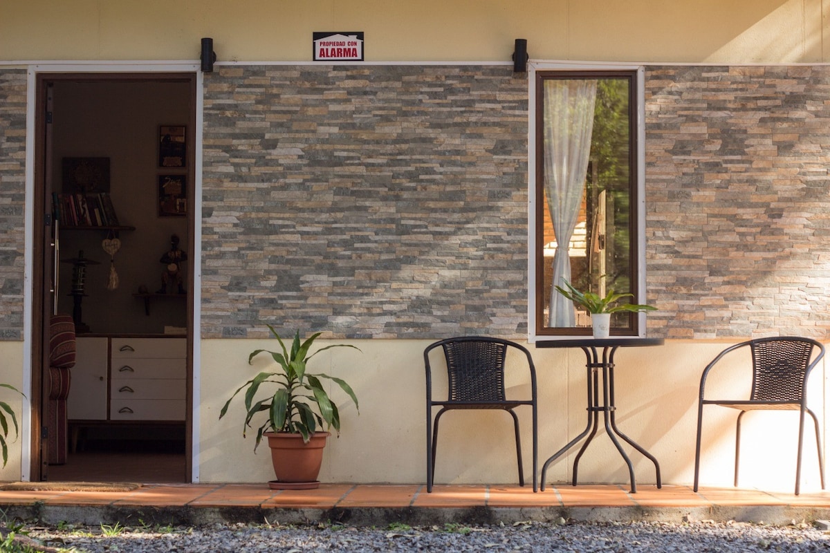 Linda casa en un hermoso lugar de bosque y playa