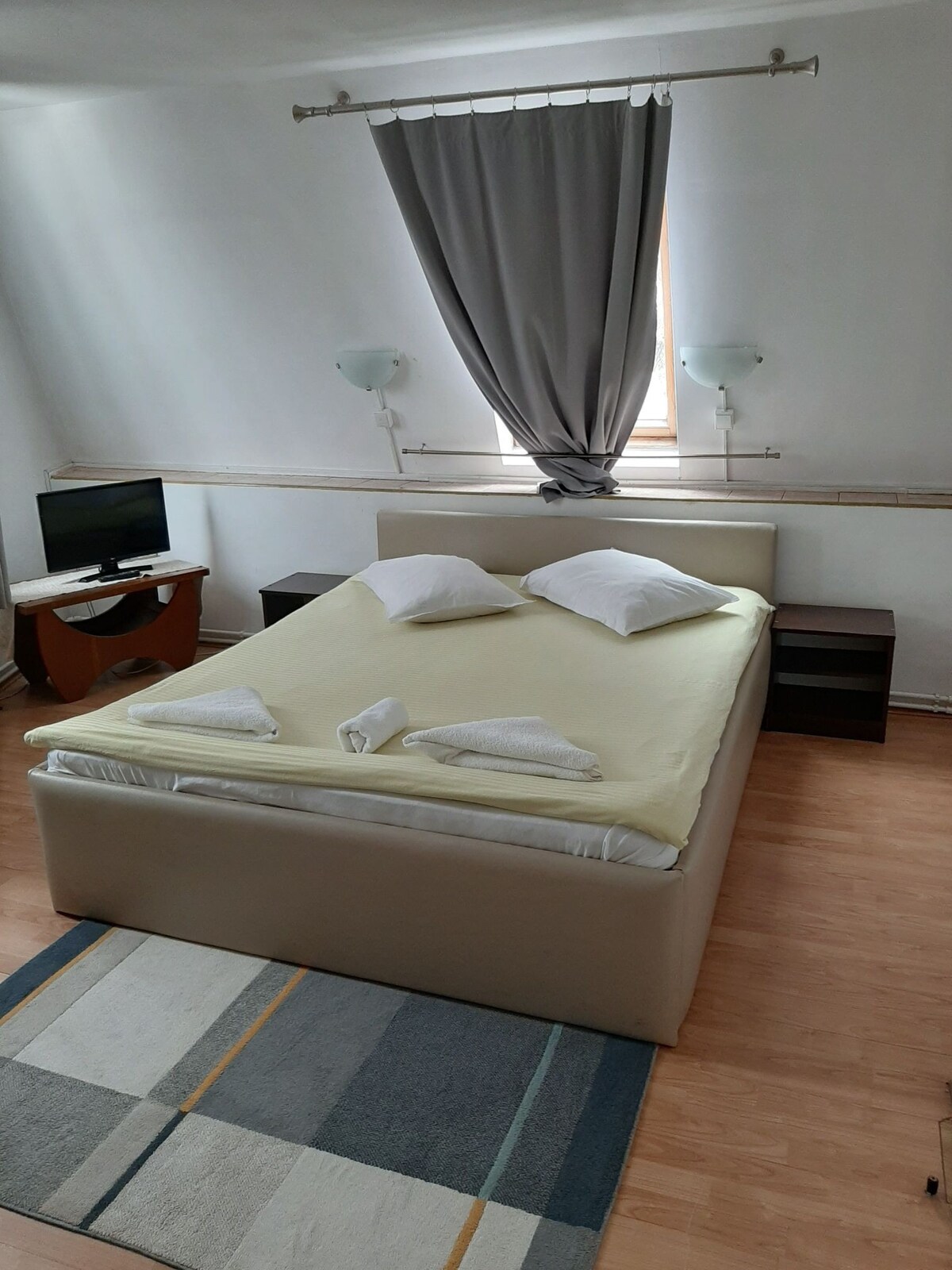 位于Cluj市中心的房间。