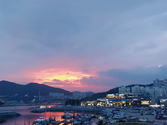 Ungcheon-dong, Yeosu-si的民宿