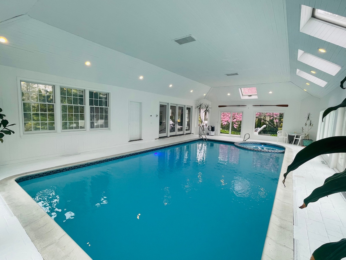 Heated Indoor Pool & Spa - Golf Course View