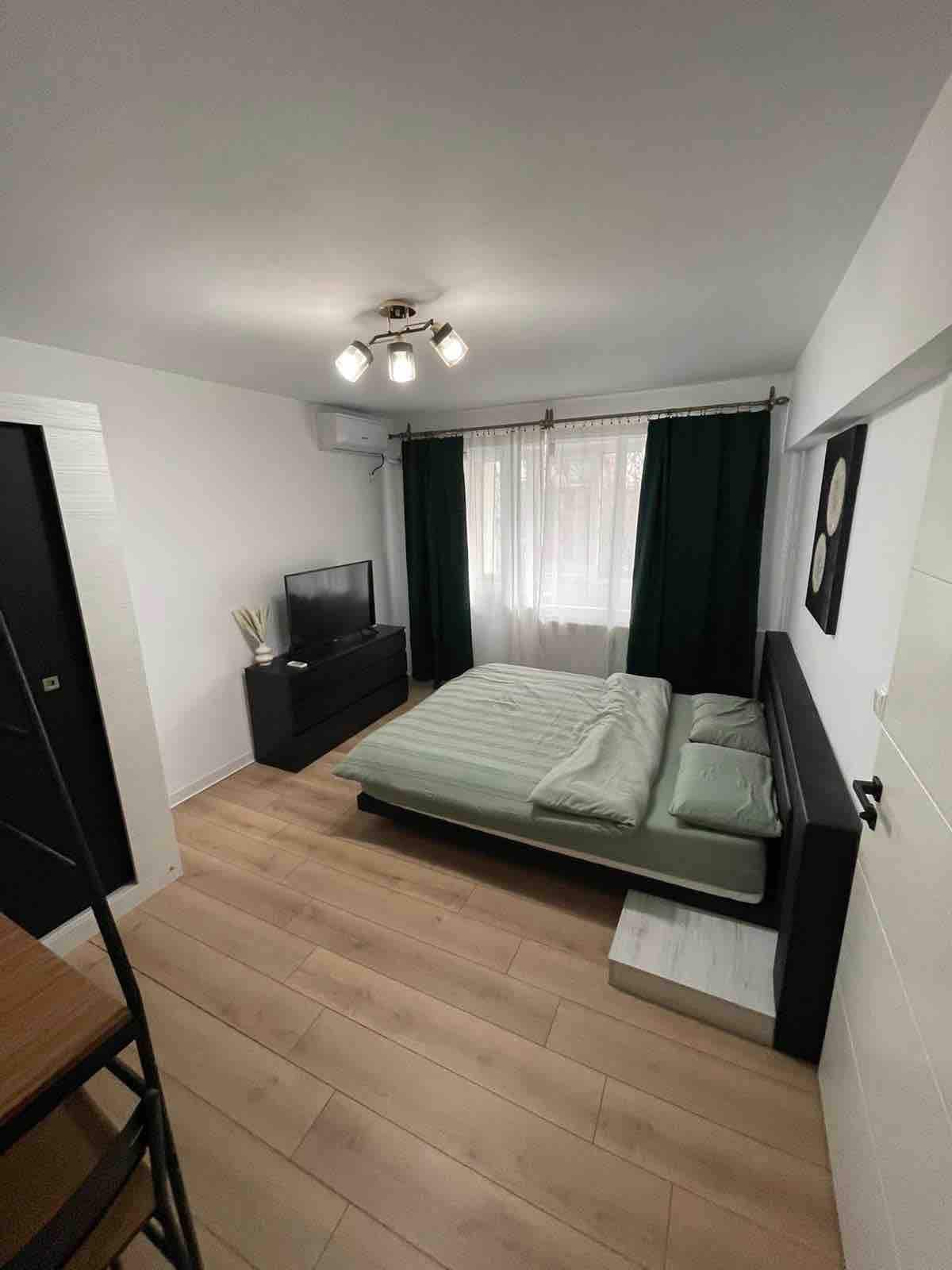 Urban 2BedRoom Ultra-Central Suite (Free parking)