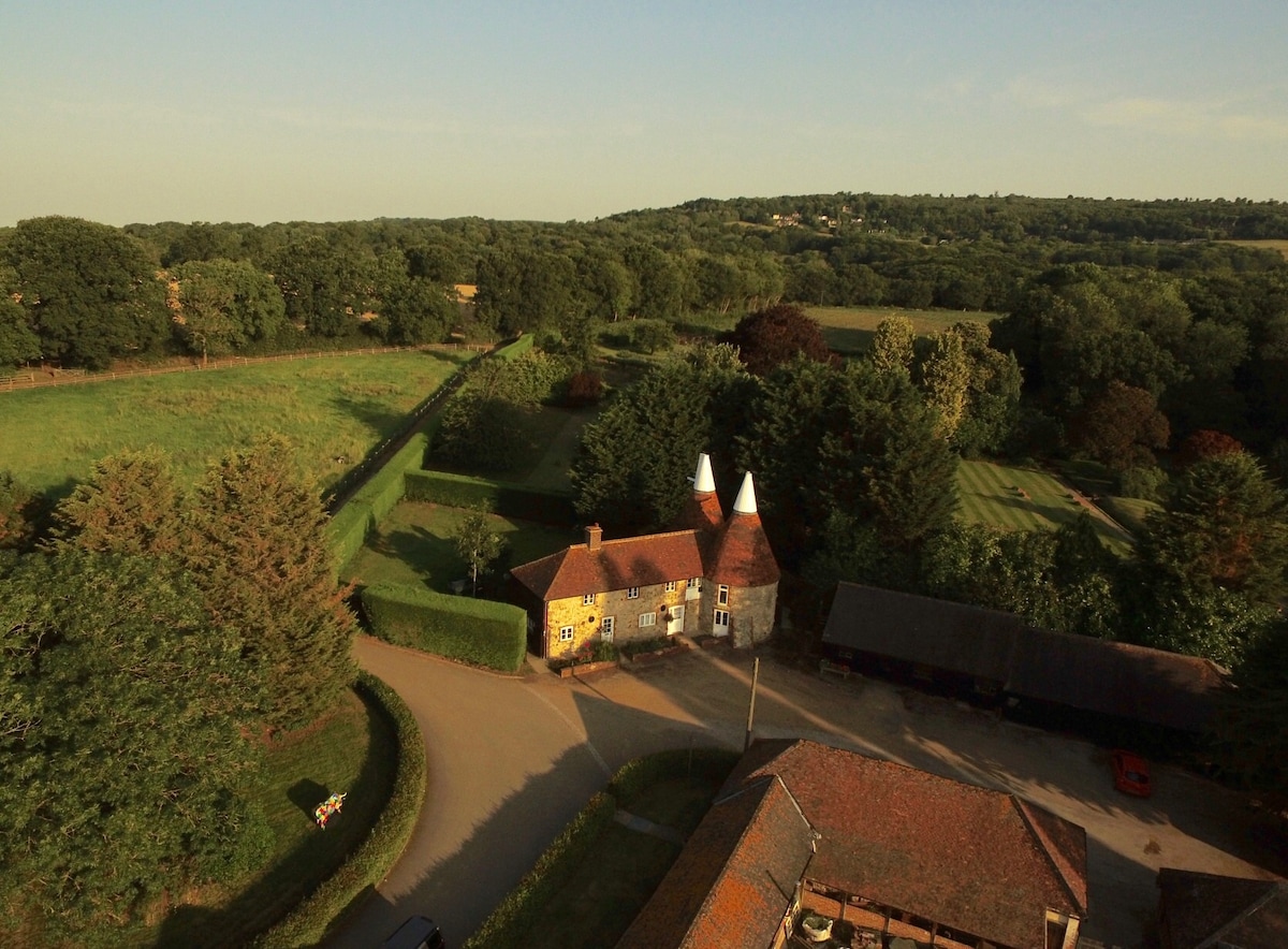 Oast Farmhouse, Ide Hill, Hever, Edenbridge