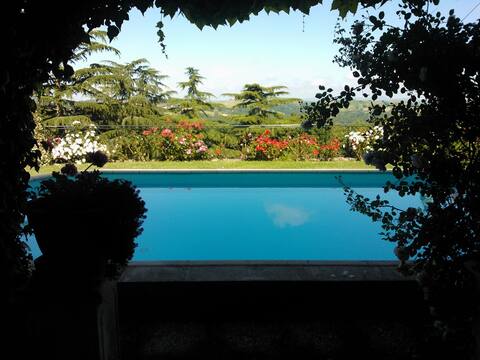 Roma,  a 20 km Villa con piscina