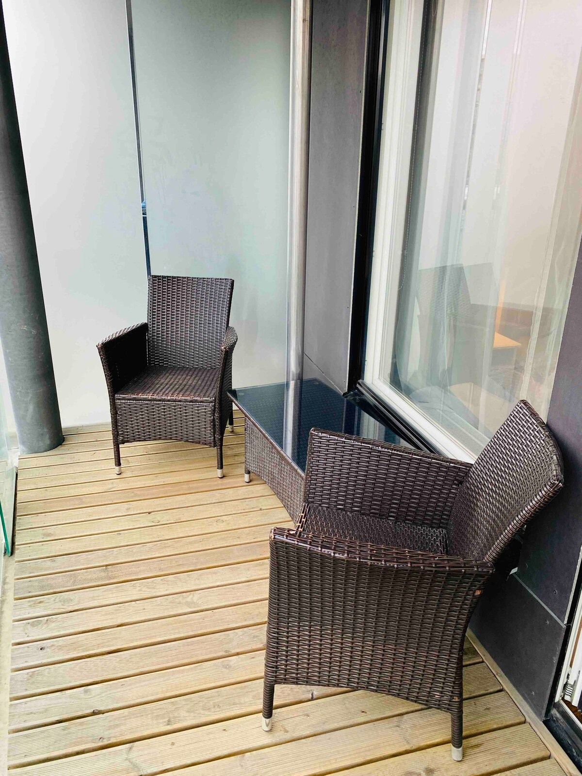 Warm Apartment With Balcony in City Centre