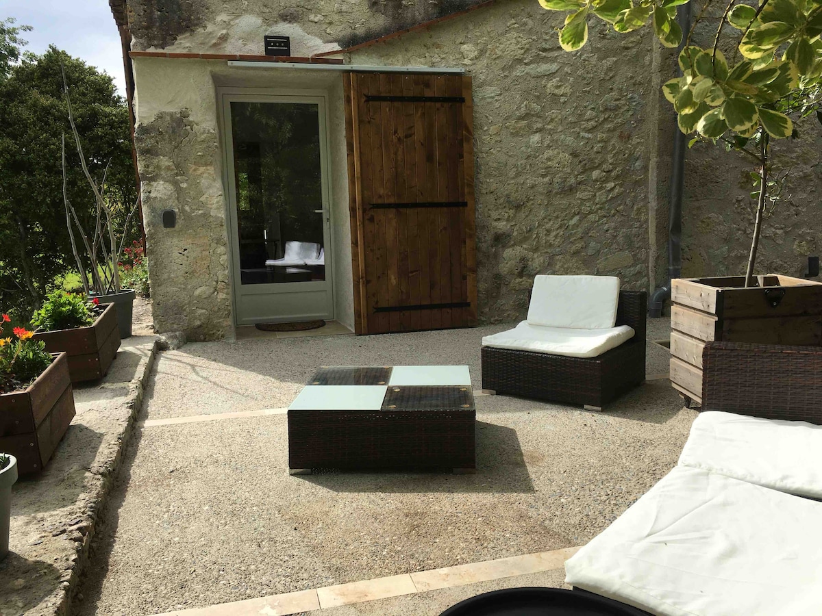 Chambre privée avec terrasse et spa