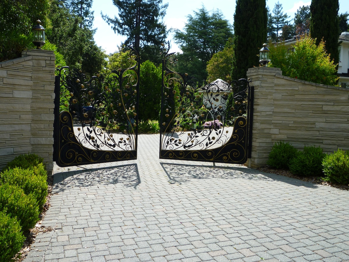 在萨拉托加别墅（ Saratoga Villa ）享受放松的绿洲-私人入口。