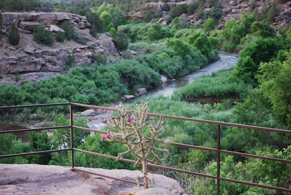 佩科斯河悬崖别墅（ Pecos River Cliff House ） ，非常棒！