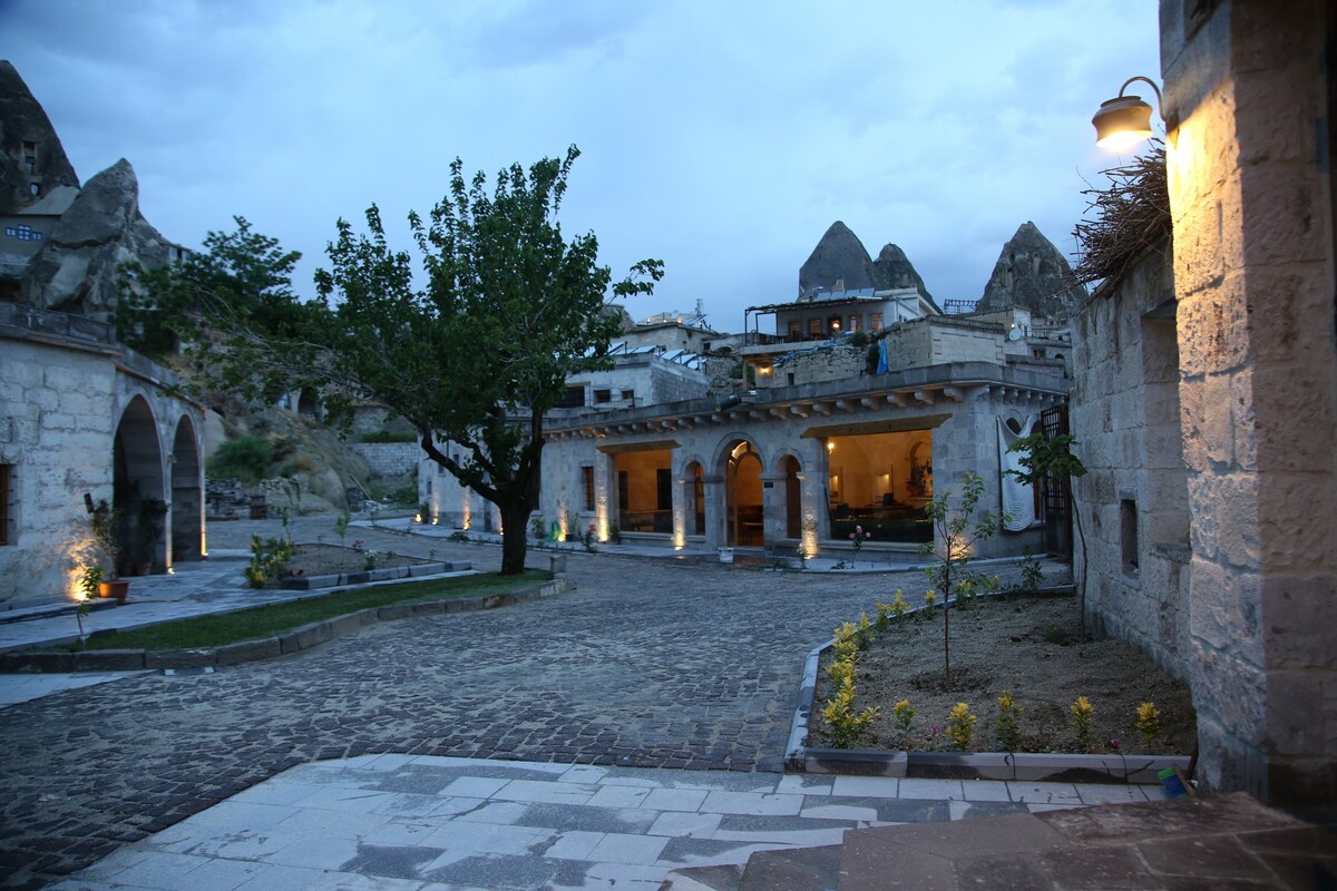 Lunar Cappadocia酒店集团住宿