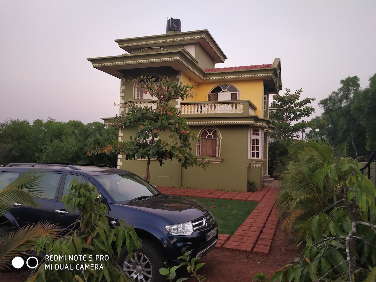 VILLA PRAIA (Cavelossim, Goa)