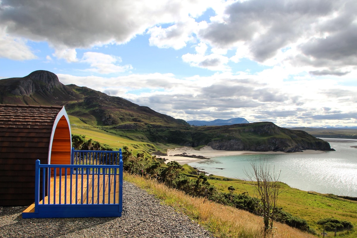 Coastal Pods - Lobster Bay