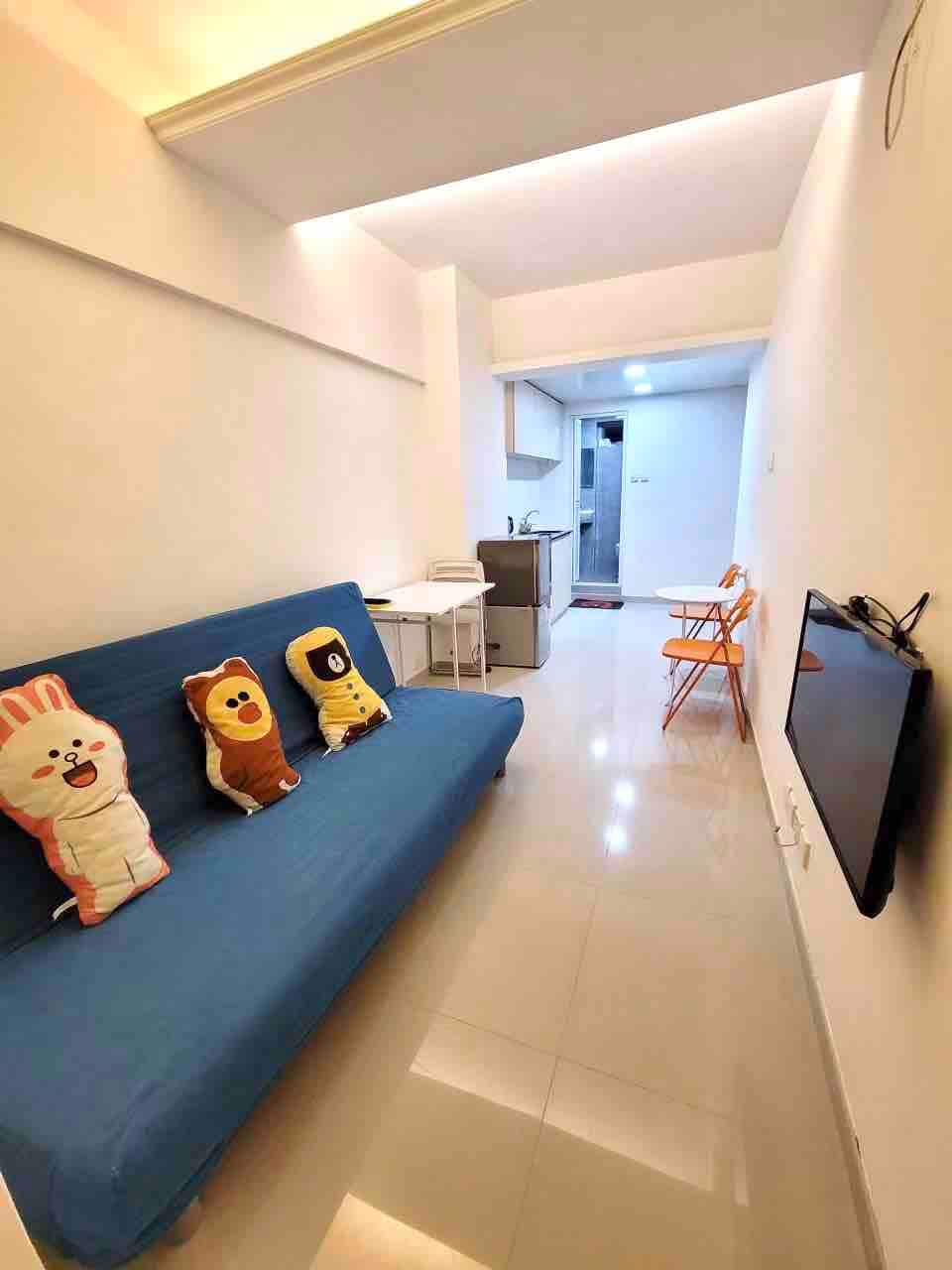A:2BR for 6ppl 3mins to MongKok MTR