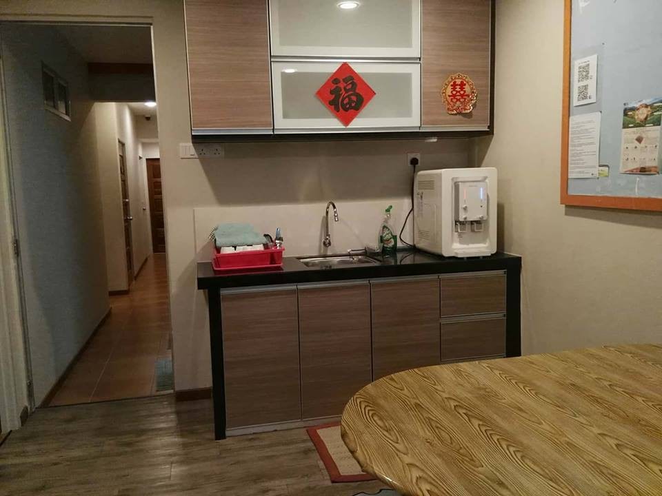 double room with balcony near BM train station