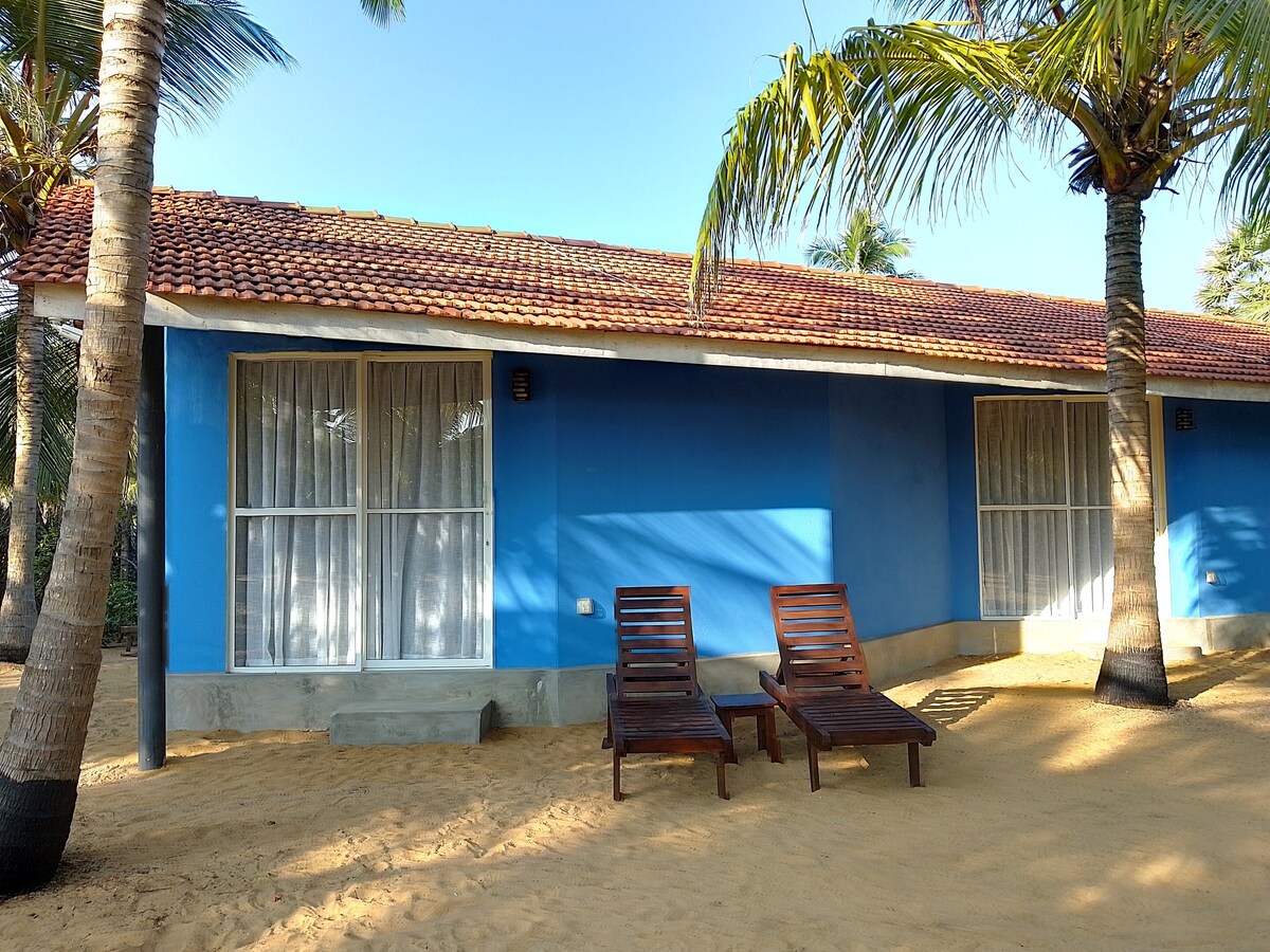 Nayan's Paradise Beach Deluxe room