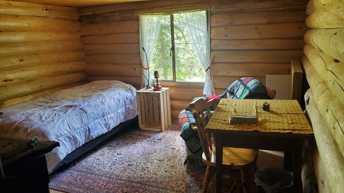 乡村单卧室小木屋