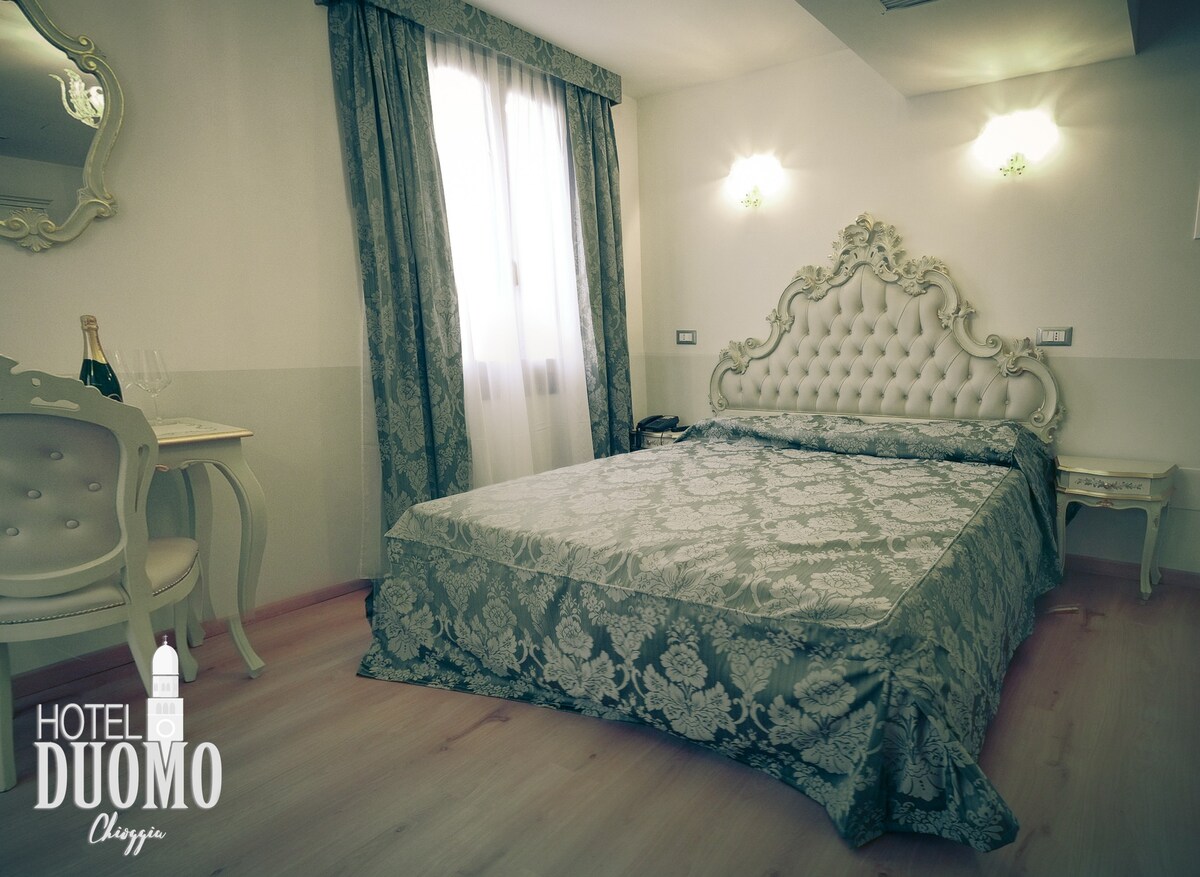 Duomo Chioggia酒店-绿色客房