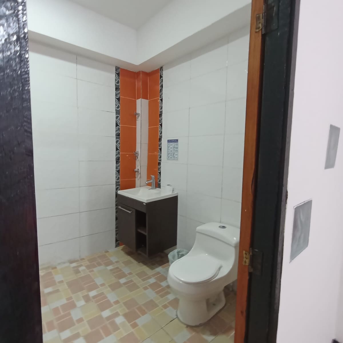 Habitación Independiente con baño privado.