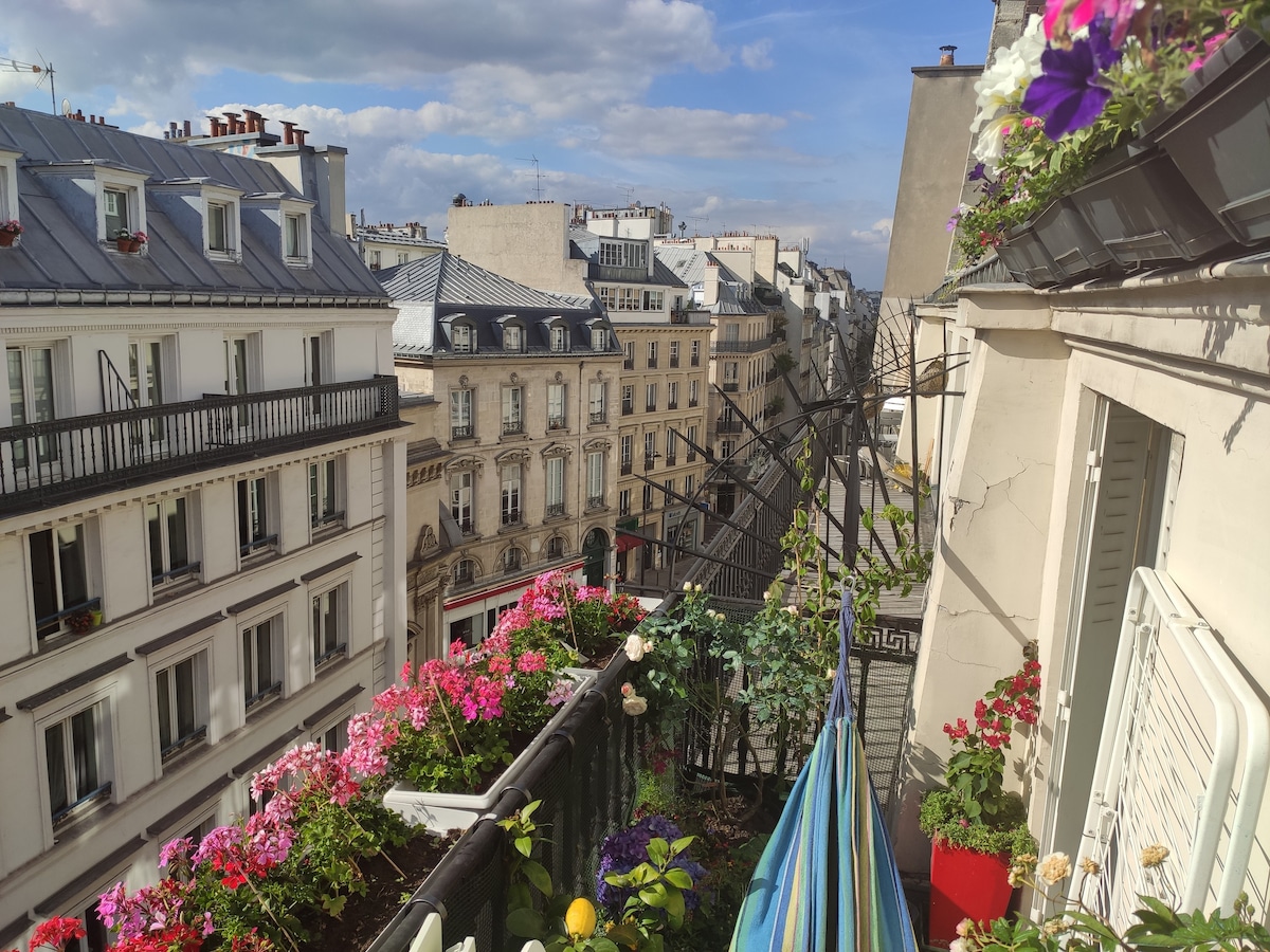 在卢浮宫和阳台欣赏美景的浪漫住宿体验