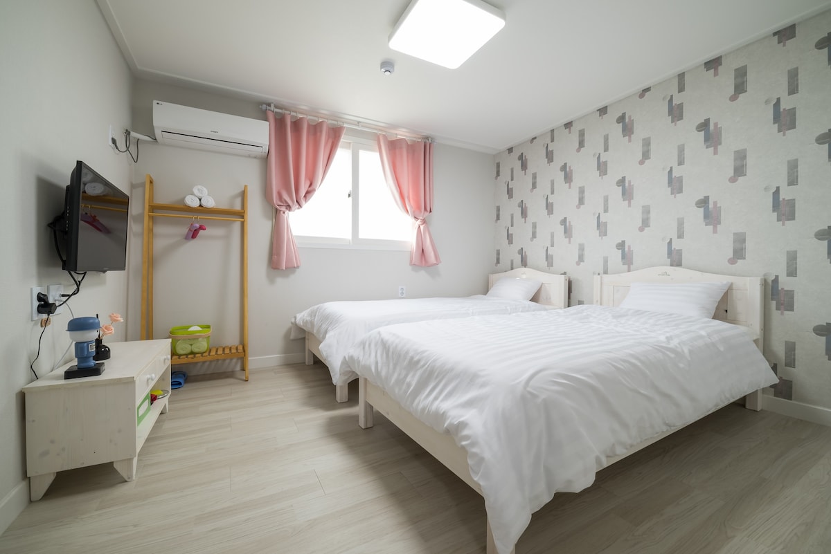 DreamtripGuestHouse 3 person (304)