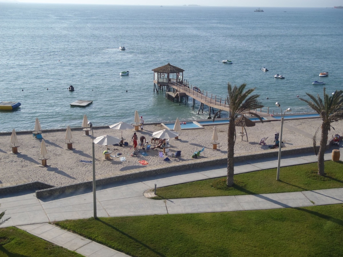 "PARACAS megaview boardwalk-malecon"