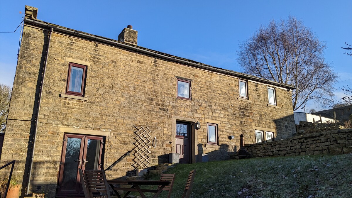 Delph Barn near Haworth