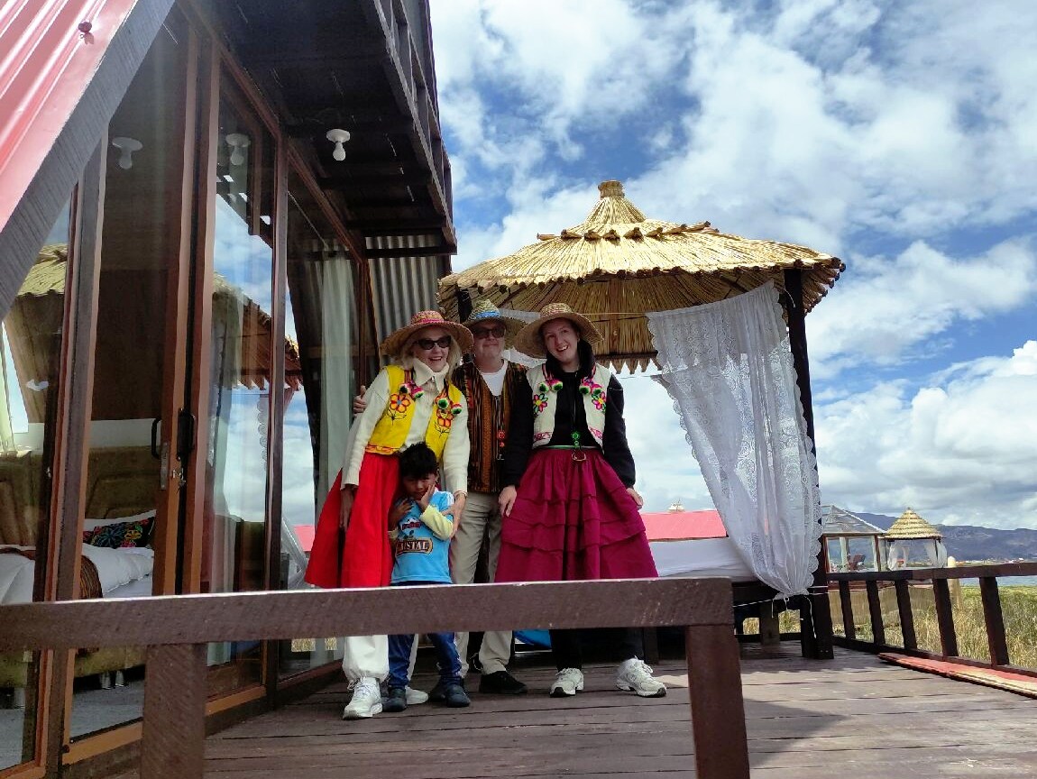 Cabaña en el lago Titicaca