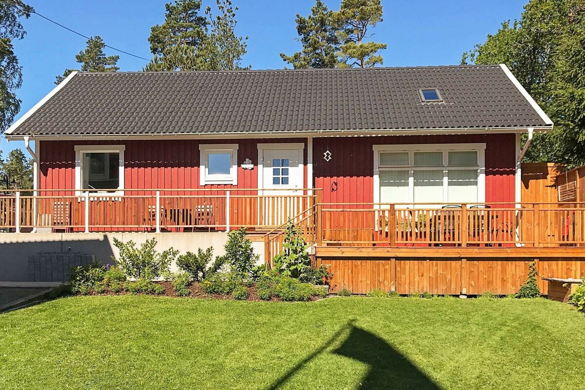 5 person holiday home in lidköping