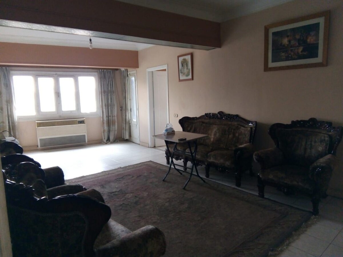 Lovely 3 bedroom apartment at center of cairo.