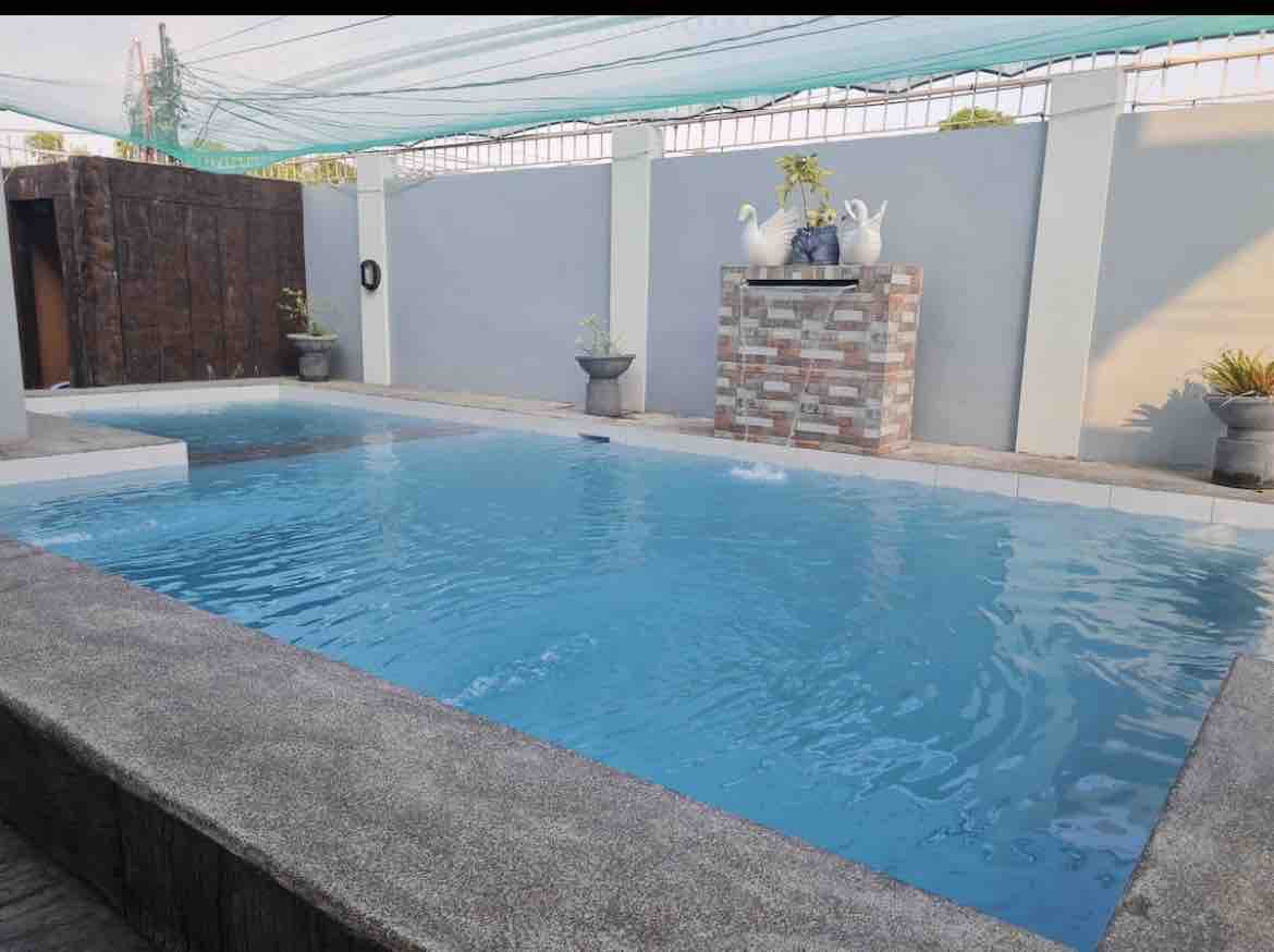 巴坦加斯市的La Casa Vacanze Ph 5卧室，带泳池