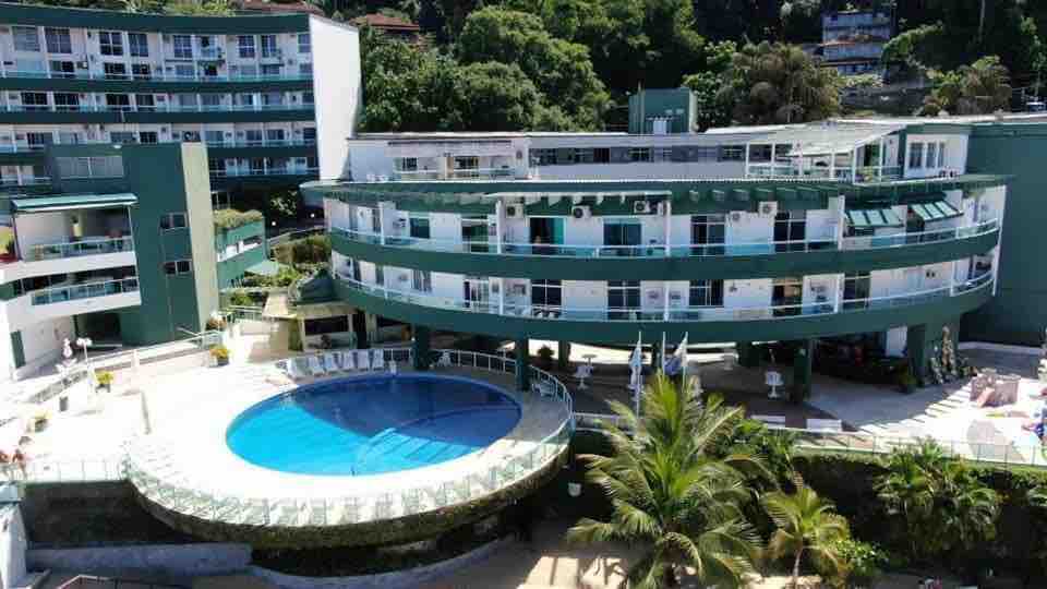 Angra dos Reis  - apto com vista para o mar