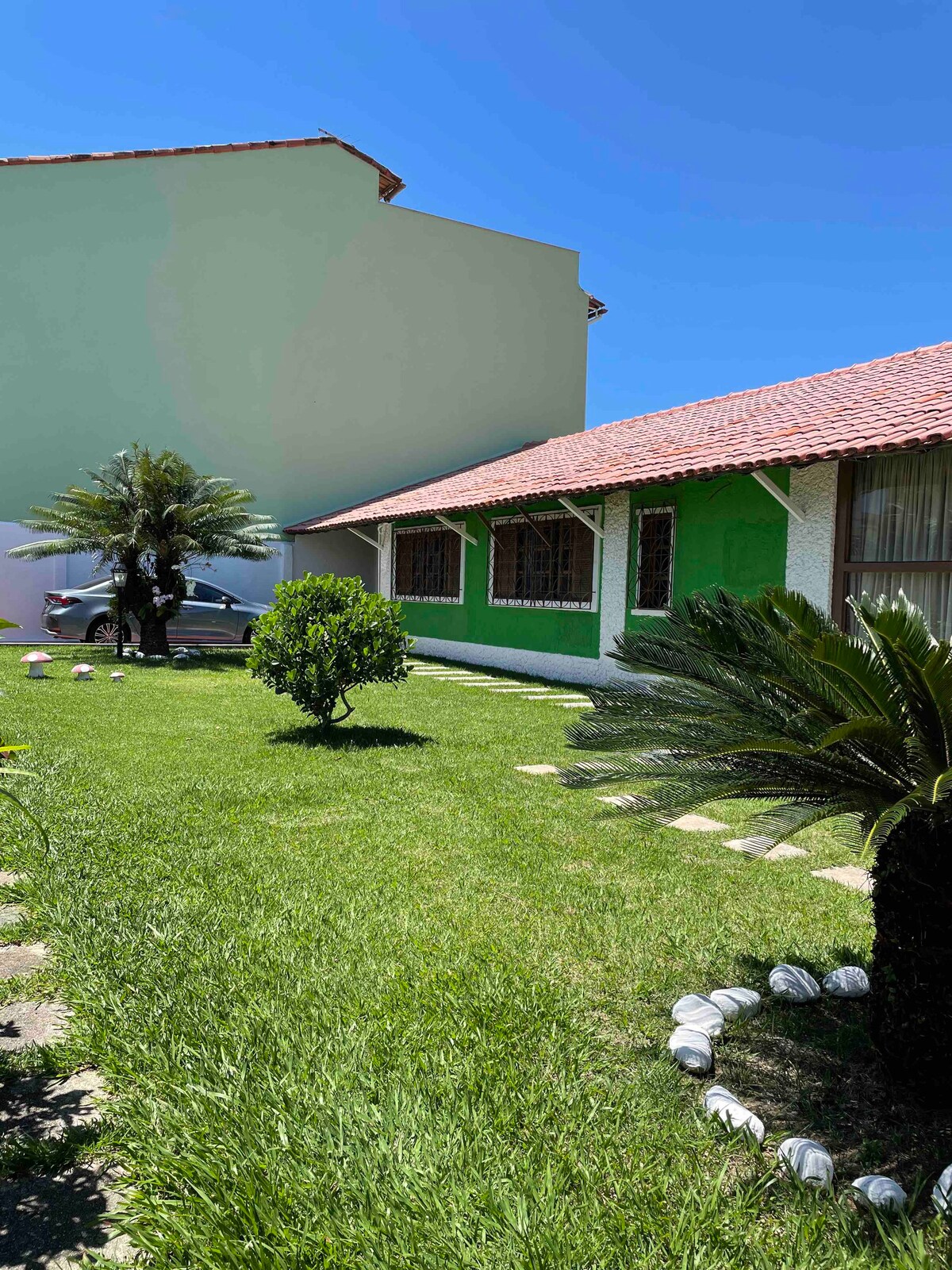 斯泰因度假村（ Resort Stein - Centro Guarapari ）