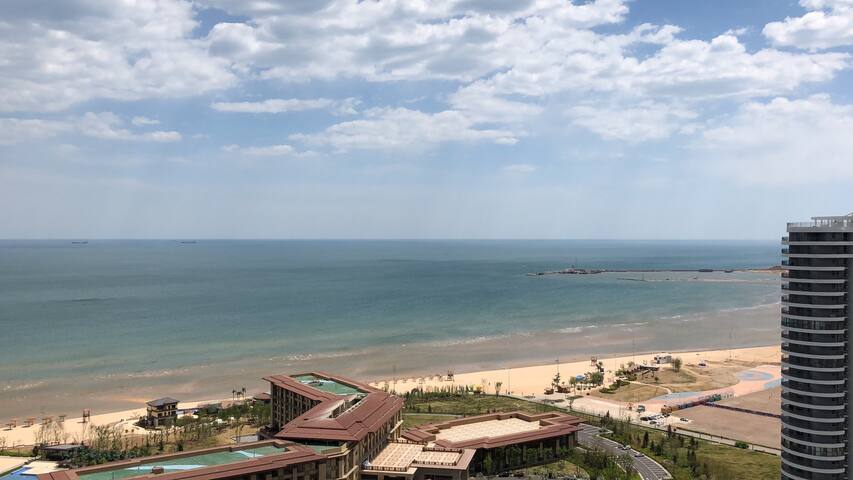 东戴河佳兆业海景酒店式公寓·温馨双大床·房间内可观海看日出